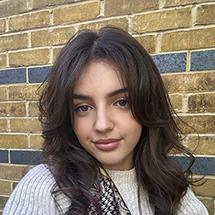 Klea Vani portrait