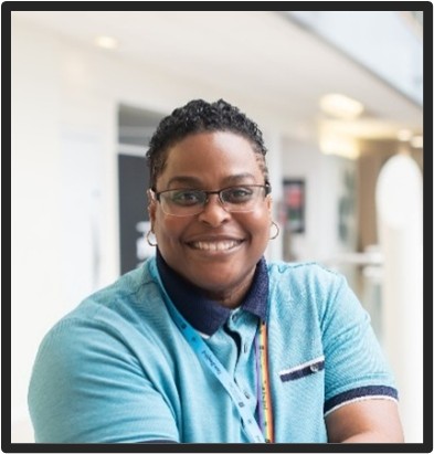 Photo of Dr Tiffany R. Holloman, FRSA