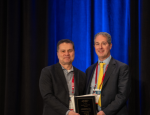 Prof Steffen Petersen receiving the SCMR Gold Medal Award 2025